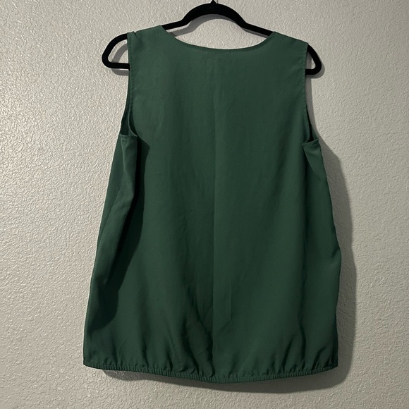 Loft Forest Green Sleeveless Blouse - Picture 2 of 2